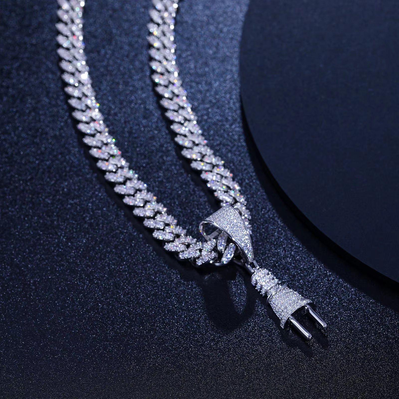 Ready to Ship Fine Jewelry Iced Out Plug Pendant Sterling Silver 925 Gold Plated GRA Certificate Moissanite Diamond Pendant